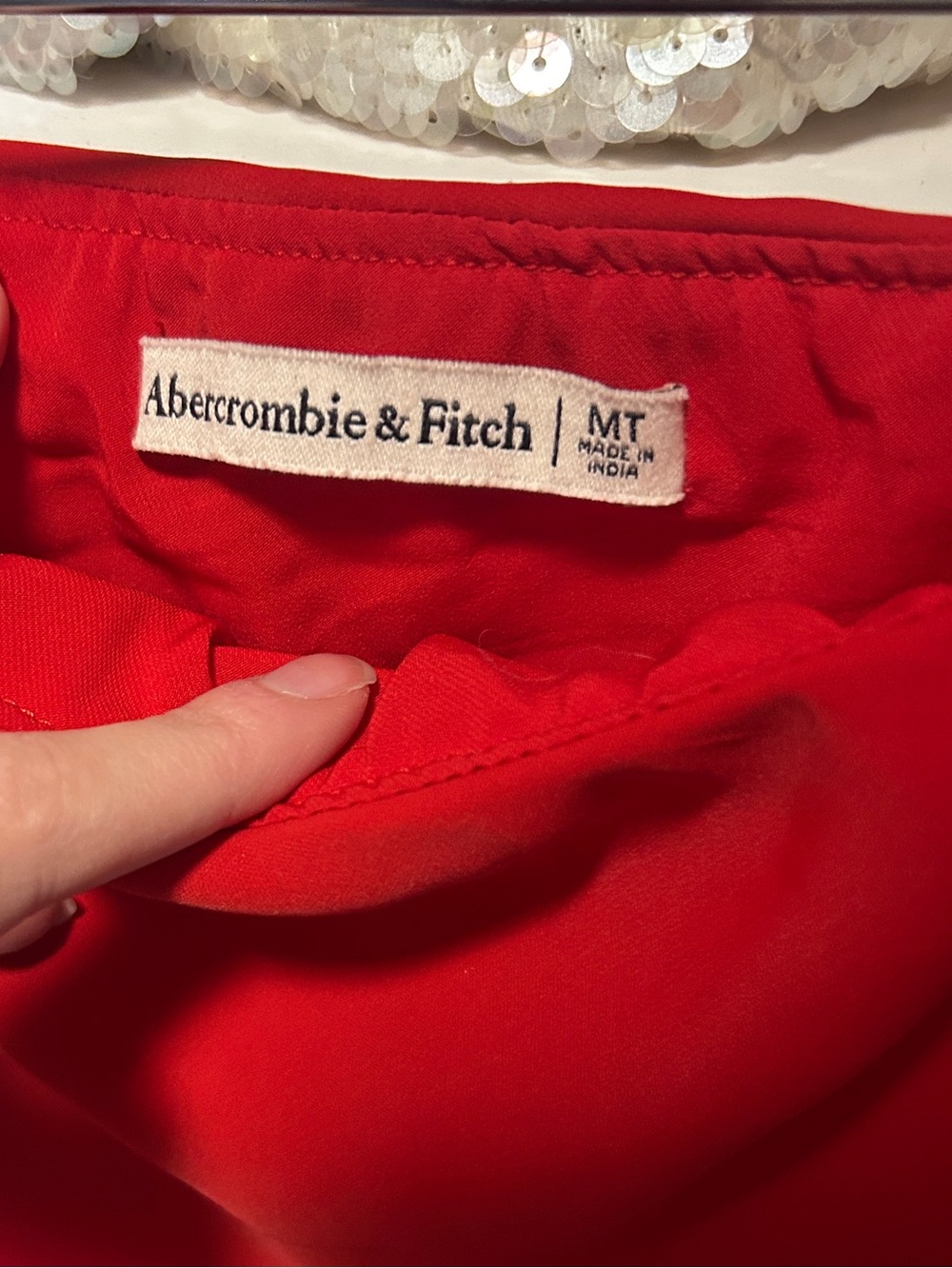 ABERCROMBIE red maxi skirt - Picture 2 of 4